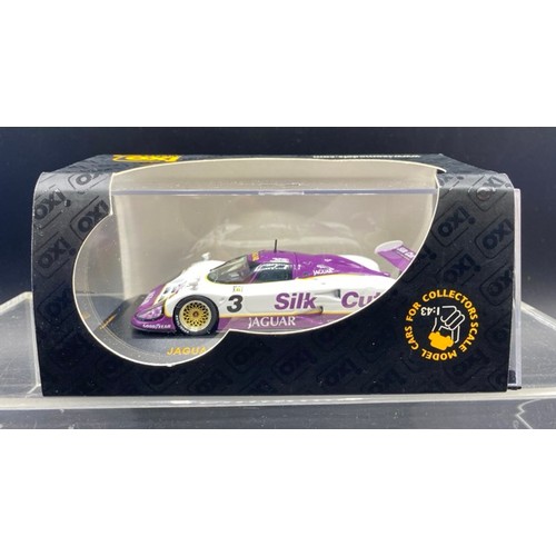 61 - 6 ixo Models 1:43 Scale Le Mans model racing cars
LMC008 JAGUAR XJR 12 WINNER LM90
LM1991 MAZDA 787B... 
