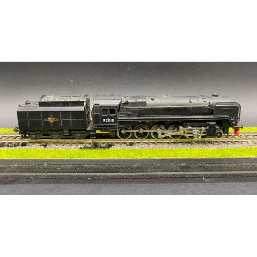 Minitrix N207 Class 9F 2-10-0 92018 in British Railways black - N gauge ...