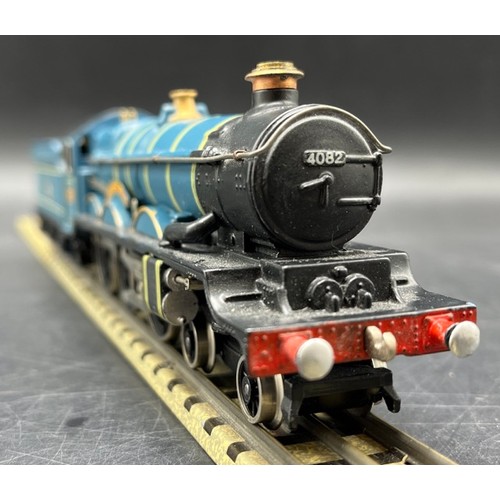 183 - Wrenn 3-Rail OO 4-6-0 Windsor Castle 4082 Blue livery with Dublo early crest Tender - Tested Runner
... 