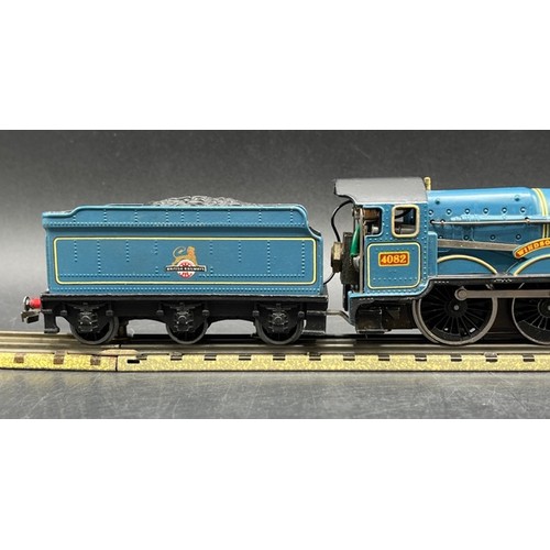 183 - Wrenn 3-Rail OO 4-6-0 Windsor Castle 4082 Blue livery with Dublo early crest Tender - Tested Runner
... 