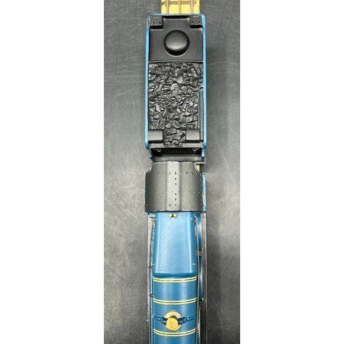 183 - Wrenn 3-Rail OO 4-6-0 Windsor Castle 4082 Blue livery with Dublo early crest Tender - Tested Runner
... 