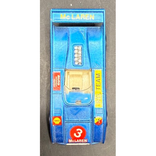 37 - 6 Siku Germany Vehicles and 2 Trailers (circa 1970's) in Good condition
Includes: 
Mercedes Benz L 4... 