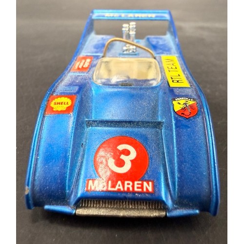 37 - 6 Siku Germany Vehicles and 2 Trailers (circa 1970's) in Good condition
Includes: 
Mercedes Benz L 4... 