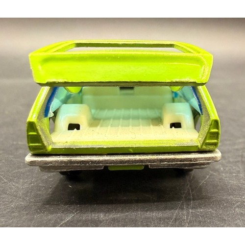 37 - 6 Siku Germany Vehicles and 2 Trailers (circa 1970's) in Good condition
Includes: 
Mercedes Benz L 4... 