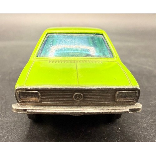 37 - 6 Siku Germany Vehicles and 2 Trailers (circa 1970's) in Good condition
Includes: 
Mercedes Benz L 4... 