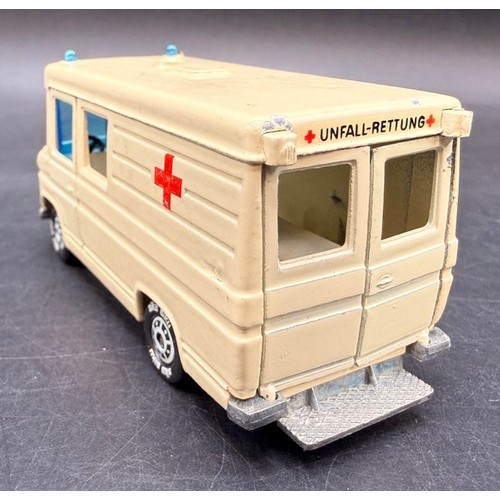 37 - 6 Siku Germany Vehicles and 2 Trailers (circa 1970's) in Good condition
Includes: 
Mercedes Benz L 4... 