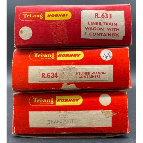 193 - 3 OO Tri-ang/Hornby Freight Cars in Good Boxes
Tri-ang Hornby R342 Car Transporter with 5 Cars
Trian... 