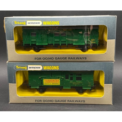 191 - Triang Wrenn W4315P Southern Horse Box 'Roydon Stables Brighton' #E96435 with W4323P Utility Van Sou... 