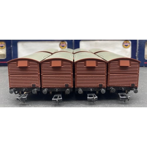 235 - 8 OO Bachmann Branchline 38-161 12 ton planked vent van B755180 in BR bauxite (late) livery each Box... 