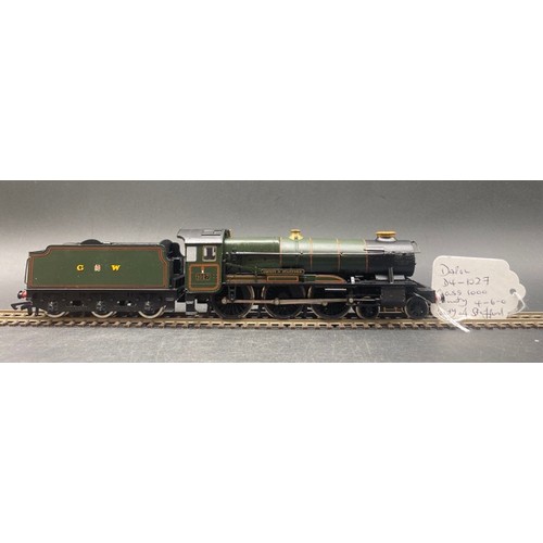 205 - Two OO Great Western Railway locomotives both Tested Runners
Hornby R2937 County Class 4-6-0 1006 'C... 