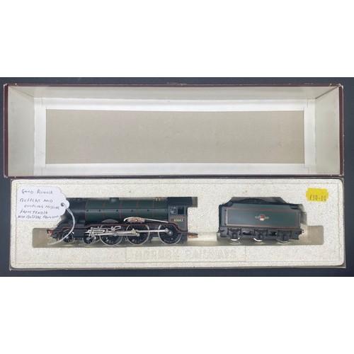 206 - Two OO Hornby Late Crest Steam Locomotives both Tested Runners
Hornby R315 Class B17 4-6-0 61662 'Ma... 