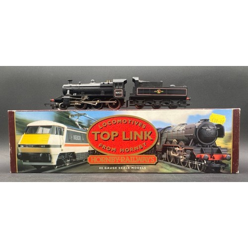 206 - Two OO Hornby Late Crest Steam Locomotives both Tested Runners
Hornby R315 Class B17 4-6-0 61662 'Ma... 