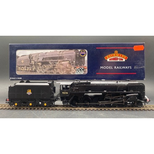 223 - Two OO Bachmann Boxed Locomotives both Tested Runners
Bachmann Branchline 32-852 Class 9F standard 2... 