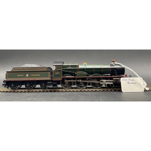 209 - 2 Hornby OO 4-6-0 Great Western locomotives - Tested Runners
Hornby Saint Class 4-6-0 'Clevedon Cour... 