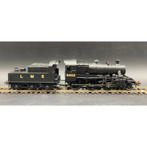 222 - Two OO Bachmann LMS Unlined Locomotives both Tested Runners
Bachmann Branchline 32-830 Class 2MT Iva... 