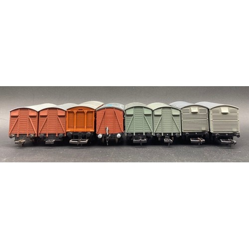 100 - 23 OO 'Ready-to-Roll' Vans - mix of manufacturers including Dapol, Mainline, Hornby, Triang ++ in Fa... 
