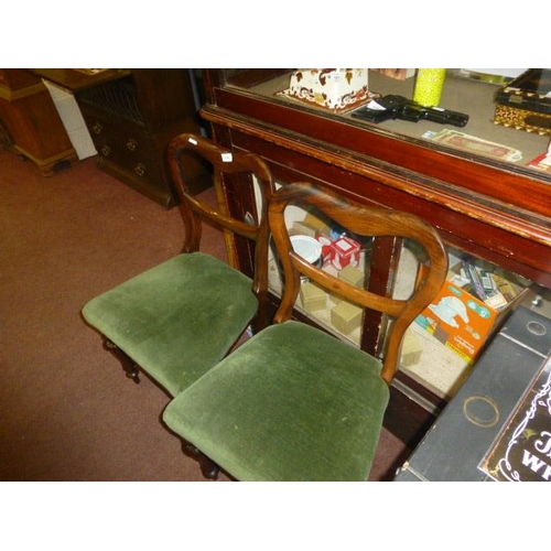 130 - PAIR OF VICTORIAN ROSEWOOD CHAIRS