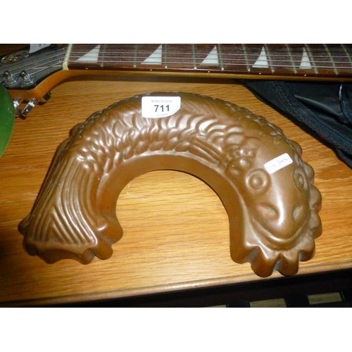 711 - COPPER JELLY MOULD