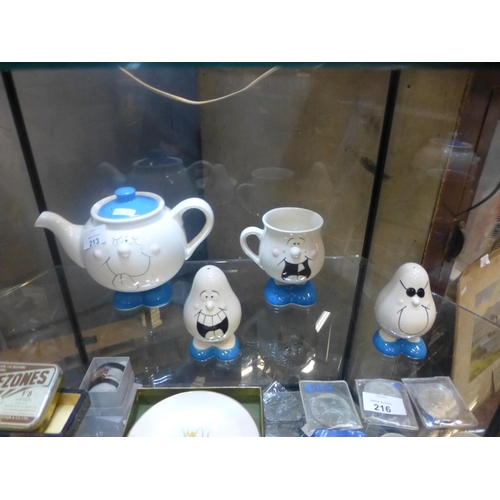 213 - CARLTON WARE 'FUNNY FACES' TEAPOT, MUG AND SALT AND PEPPER