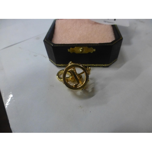 171 - JUICY COUTURE PENDANT