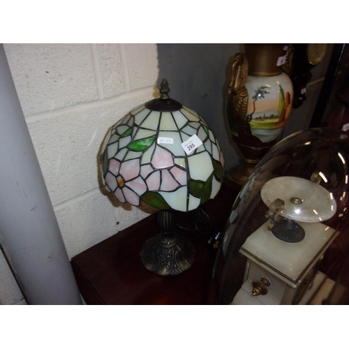 295 - TIFFANY STYLE LAMP