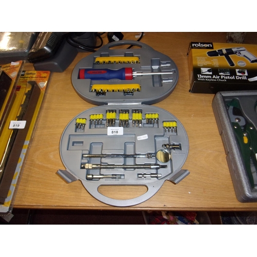 818 - SCREWDRIVER SET