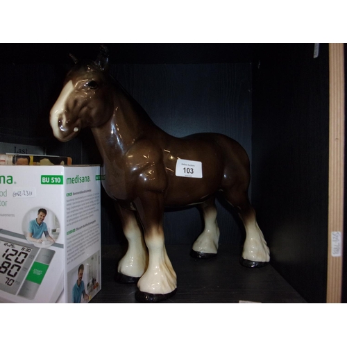 103 - HORSE STATUE