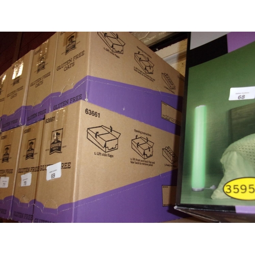 69 - 2 X BOXES OF QUAKER OATS