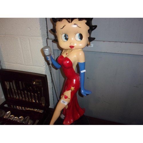 253 - LARGE BETTY BOOP FIGURE