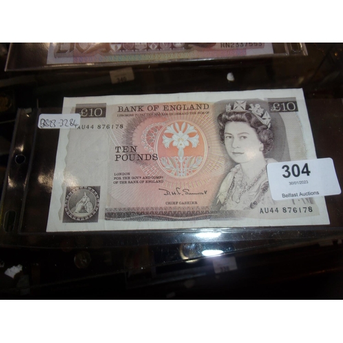 304 - BANK OF ENGLAND £10 NOTE