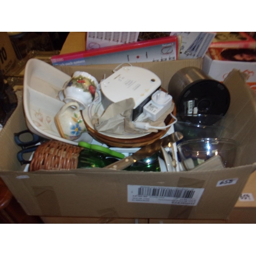 658 - LARGE BOX LOT