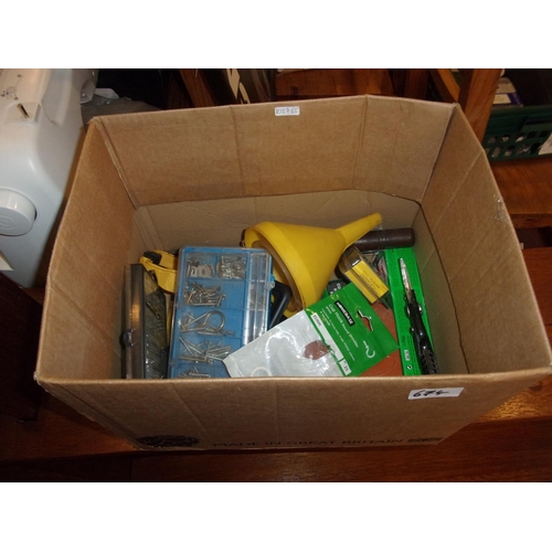 674 - BOX OF TOOLS