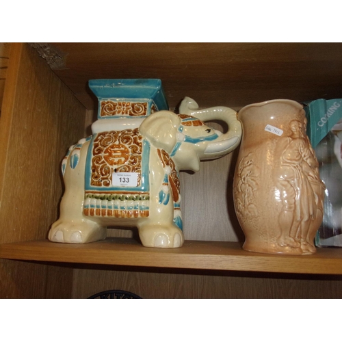 133 - DELPH ELEPHANT AND JUG