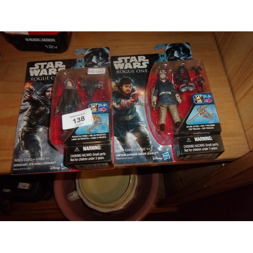 138 - 2 STAR WARS FIGURES