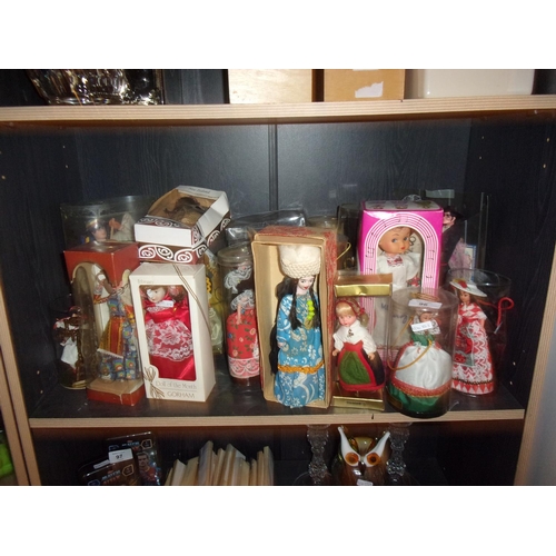 96 - COLLECTION OF DOLLS