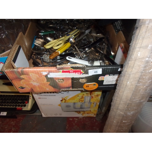 46 - BOX OF CUTLERY