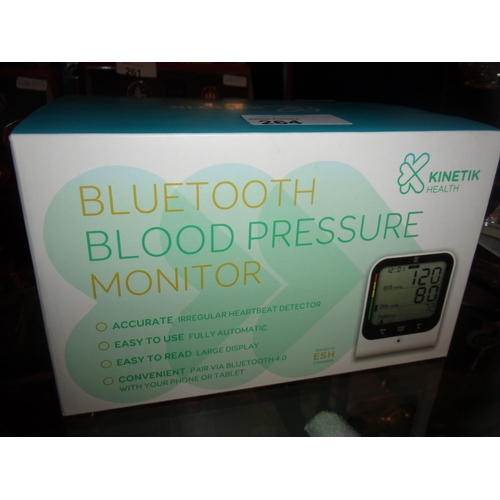 264 - BLOOD PRESSURE MONITOR