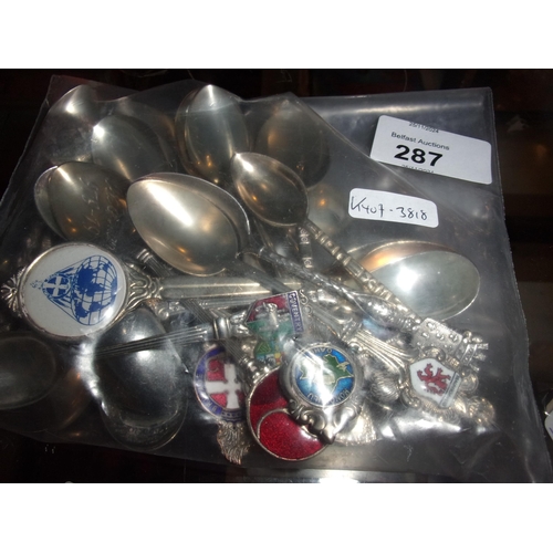 287 - BAG OF COLLECTORS SPOONS