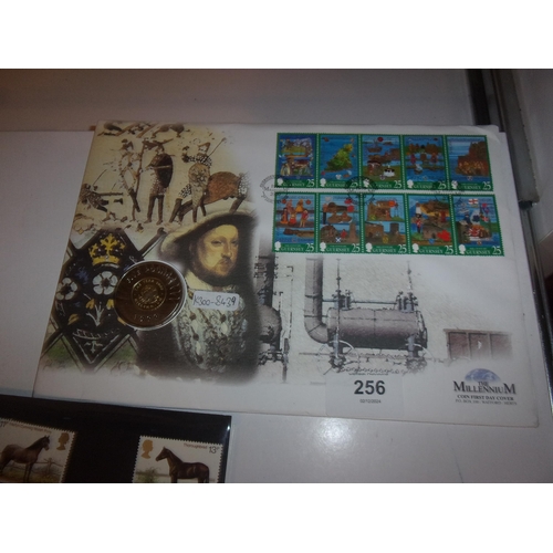 256 - FIRST DAY COVER + £5 COIN