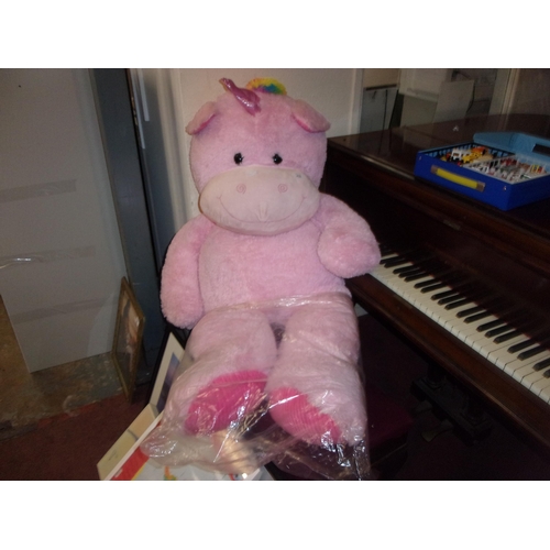 433 - UNICORN LARGE HIPPO