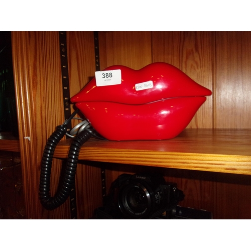 388 - HOT LIPS RETRO PHONE