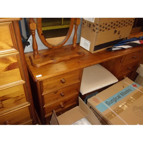 380 - 8 DRAWER DRESSER