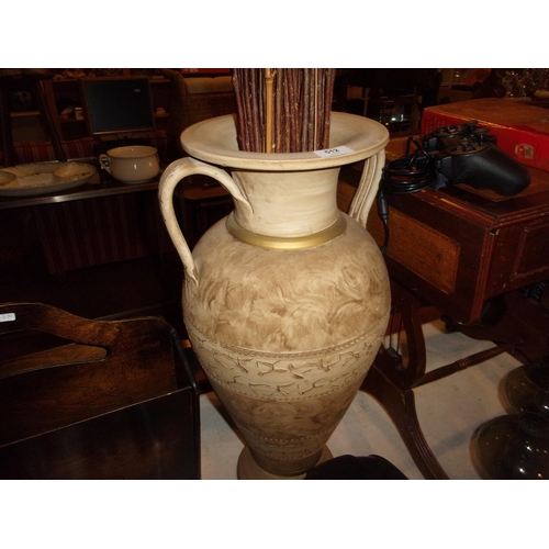 512 - LARGE VASE