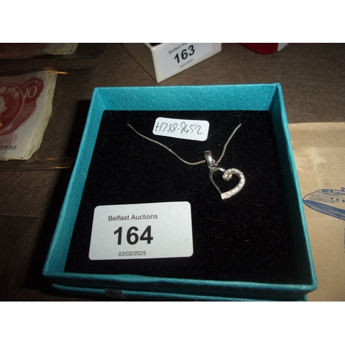 164 - SILVER CHAIN + HEART PENDANT