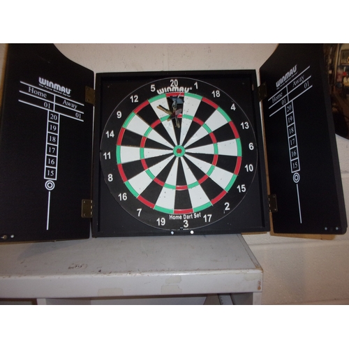 68 - DARTBOARD