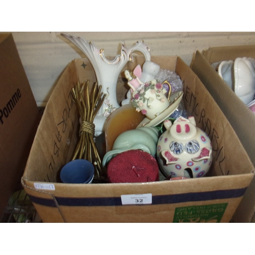 Lot 32        