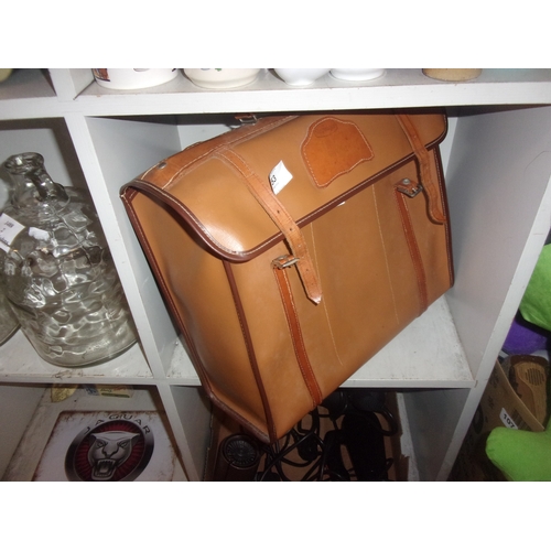 53 - BRIEF CASE