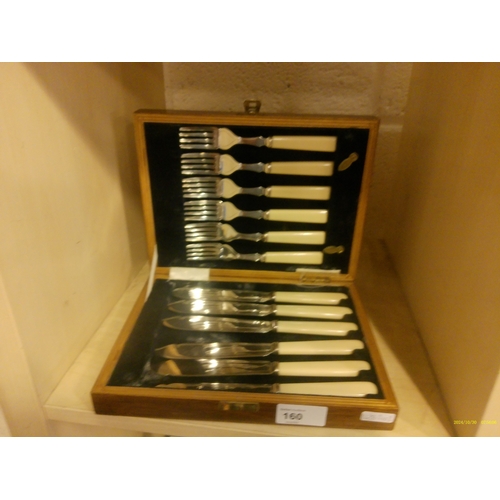 160 - CASED CUTLERY