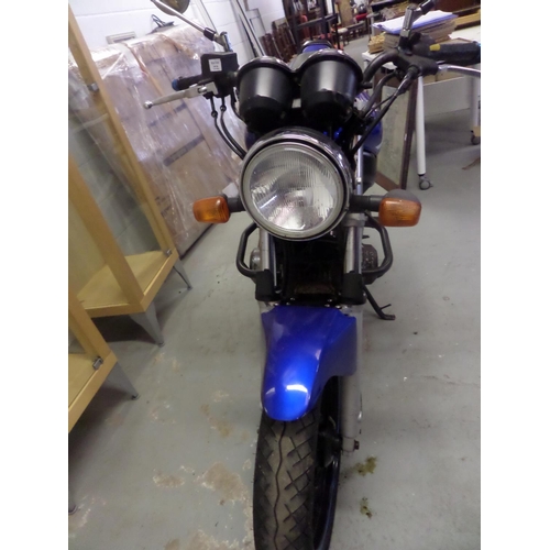 80A - WITHDRAWN UNTIL NEXT AUCTION DUE TO MOT WORK  

Suzuki GS500 Motorcycle 2005 - 12 Months MOT - SORN
... 