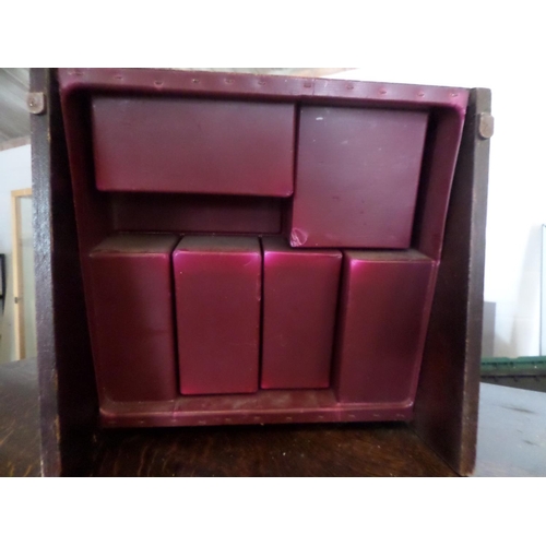 146 - Vintage Cigar Display Case